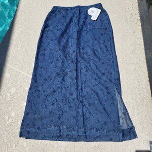 Valerie Stevens Casual Petite Denim Look Embroidered Skirt